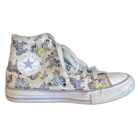 Girl's White Chuck Taylor Converse High Tops with Pastel Colored Unicorns Size 1 - Picture 1 of 14